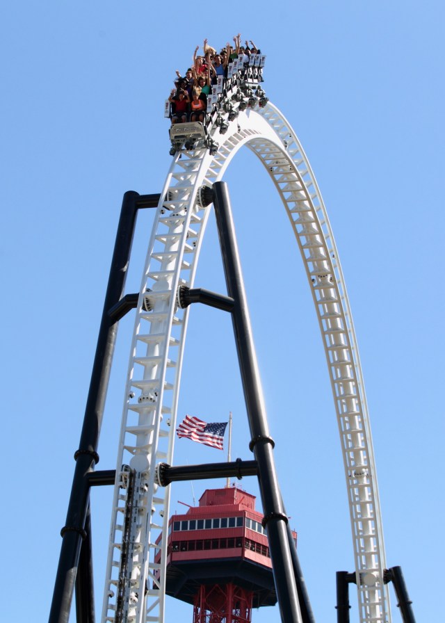 New Park President Named for Six Flags Magic Mountain, Hurricane Harbor ...