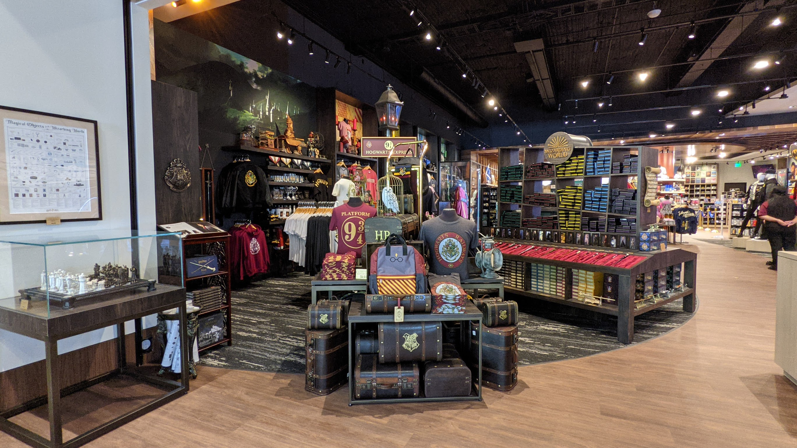 Warner Bros. Studio Tour Hollywood Reopens with New Offerings – Theme ...